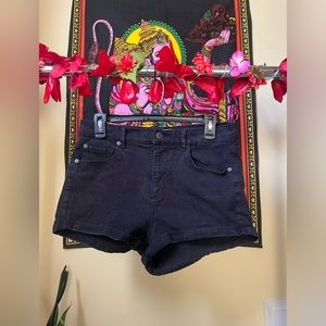 Garage jorts